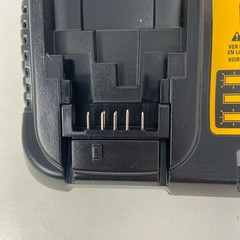 DeWalt DCB112 12v/20v MAX LITHIUM ION Li-ion Battery Charger – N17