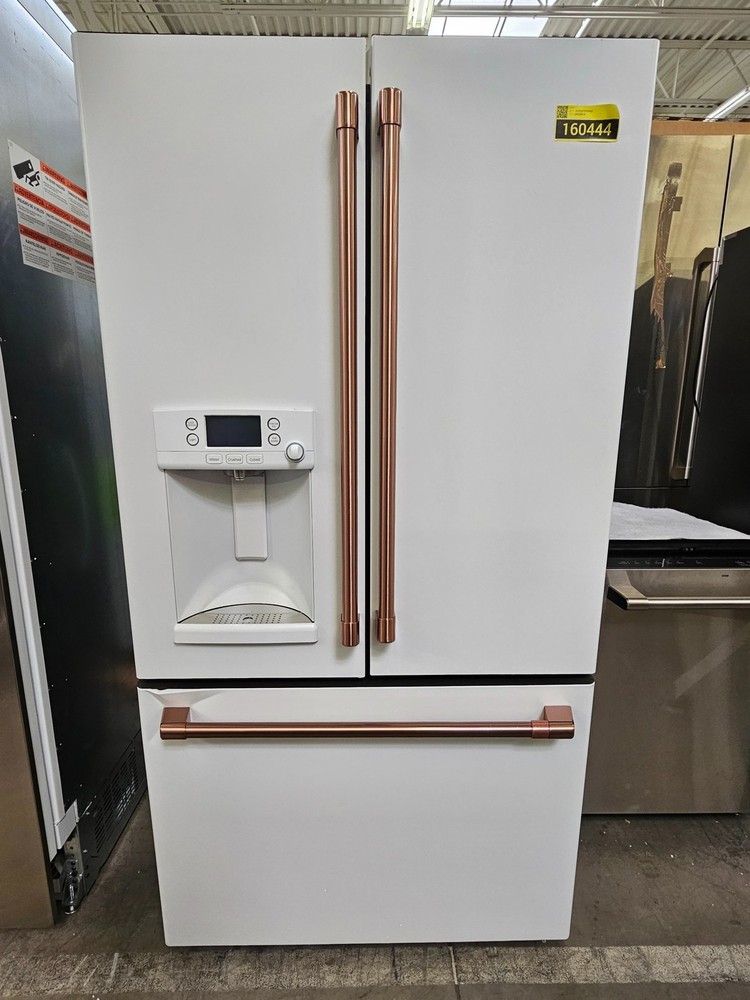 GE Cafe CYE22TP4MW2 36″ Matte White CD French Door Refrigerator NOB #160444