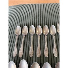 Rogers Nickel Silver Flatware Set 19 Piece – Spoons Forks Butter Knife
