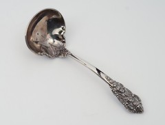 Solid Gravy Ladle Antique Baroque Silverplate by Wallace Silver 6.5 in