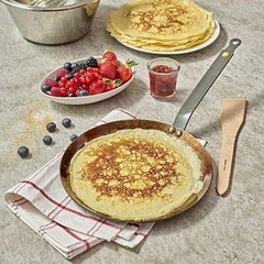 De Buyer Mineral B Round Carbon Steel Crepe/Tortilla Nonstick Pan, 10.25 inches