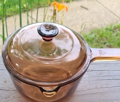 New Open Box 1984 Visions Cookware Rangetop 1.5-QT Covered Double Boiler V-20-N