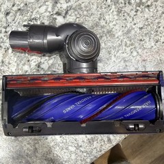 Dyson 388388 V8 V10 Motorbar cleaner head With Hair Removal 972163-01