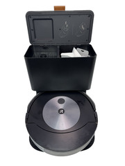 iRobot Roomba j7+ Vacuum CLEAN TESTED Auto Empty Dock Works Great