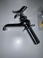 Central Brass 0239-P Single Handle Basin Faucet in Polished Chrome NEW