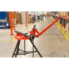Ridgid 31385 33″ Compound Leverage Wrench, 6″ Pipe Capacity, Red