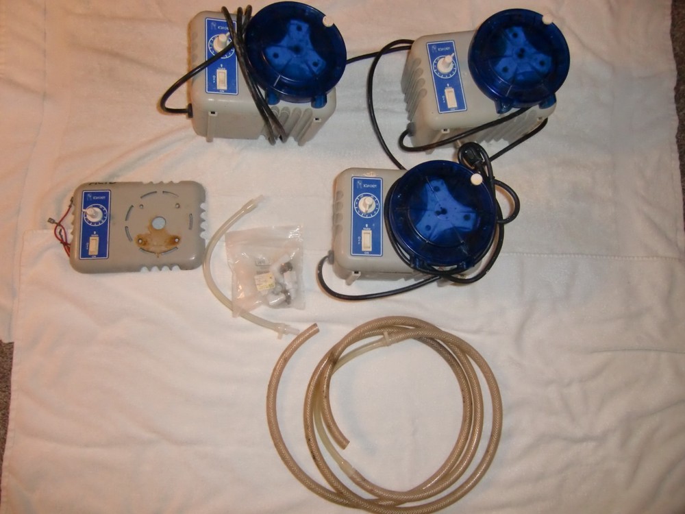 ROLACHEM Pool chemical feeder pumps and accesories