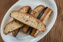 2 Packs Nonni’s Almond Dark Chocolate Biscotti 25 ct 2 LB 1.25 oz Each Pack