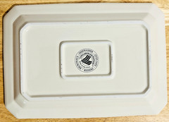 Longaberger Rectangular Pottery Serving Tray Heirloom Ivory 30370 w / Box & Card