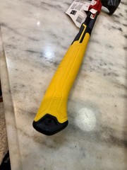 DeWALT 28 OZ milled face Framing hammer 28oz New