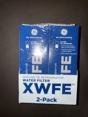 GE XWFE Refrigerator Water Filter, Genuine Replacement Filter, Certified to Red