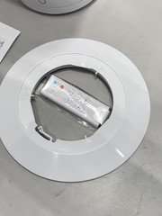 Dyson AM09 Hot+Cool Jet Focus Bladeless Heater and Fan – White/Silver