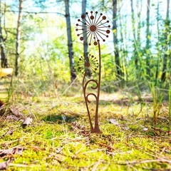 1pc Rusty Dandelion Garden Decoration -Floral-shaped metal garden signpost, Clas