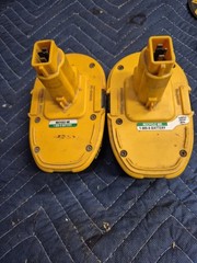 DEWALT (DC9096) 18V XRP Battery Pack USED 2 PACK. GET BOTH FOR ONE MONEY