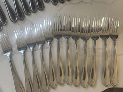 58 Oneida Memphis Stainless Flatware Set Daisy Floral Neck Pattern Made In China