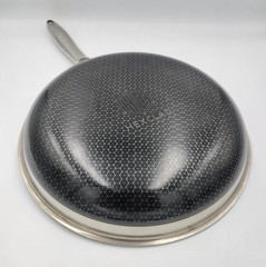 HexClad 10″ FRYING PAN with LID 10-Inch 10 Hybrid Non-Stick -Used Good Condition