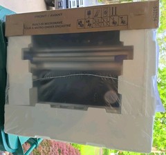 KitchenAid KMBS104ESS 24″ 1.4 Cu. Ft. Built-In Microwave *SEALED*