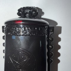 Heretic NOSFERATU Candle LIMITED Ed 6.5oz NEW IN BOX !!
