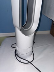 Dyson AM09 Hot & Cool Jet Focus Fan Heater- White/Silver