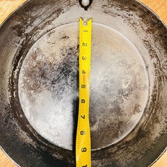 De Buyer Made In France 12.5 × 2.5 Inch Heavy Dudy Carbon Steel Cooking Pan