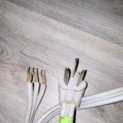 White 3-Wire Power Cord, Plug Type A, No Outlets, 120V 100-200W 2-5A
