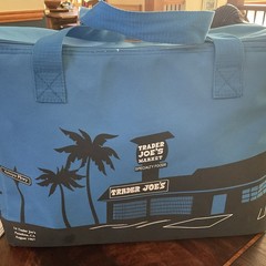 Trader Joe’s Insulated Cooler Tote Bag Pasadena CA Reusable Grocery Blue