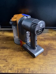 Dyson DC34 Handheld Vacuum Cleaner Multi-Floor, Cordless, Bagless, Rechargeable