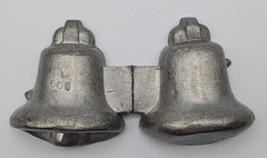 ANTIQUE Metal Bell Ice Cream Chocolate Mold #605 – 3.25″
