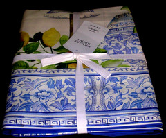 WILLIAMS SONOMA LIMONE TABLECLOTH 70 X 108 COTTON TWILL MADE IN ITALY NEW W/TAGS