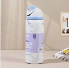 32 24 oz Owala Urban Outfitters Exclusive Tied Printing FreeSip Blue Bow Bottle
