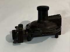 Rego LV404B4 Low Pressure Second Stage Regulator 1/4” IP Intel – 1/2 IP Oulet