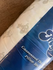 NEW My Pillow Classic Premium S/Q White Original Standard Queen