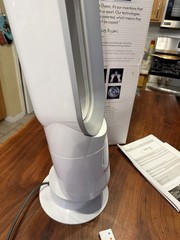 Dyson Hot+Cool Fan And Heater (AM09) White/Silver Works Great W/ Remote Read