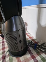 Dyson HP04 Pure Hot+Cool Air Purifier Fan Heater w/ Remote Works Needs Clean