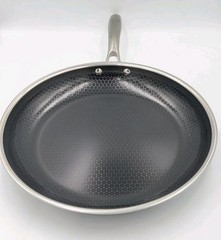 HexClad 12″ FRYING PAN with LID 12-Inch 12 Hybrid Non-Stick -Used Good Condition