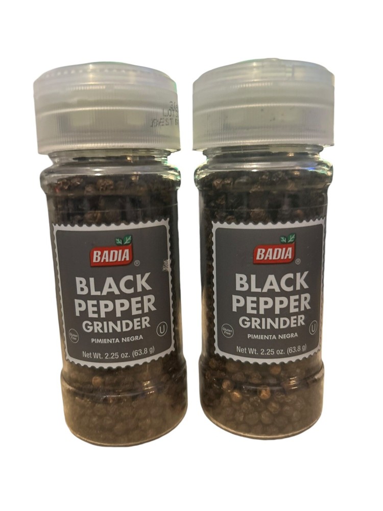 2 Sealed Badia Black Pepper Grinder 2.25 oz each. Expires 09/2028