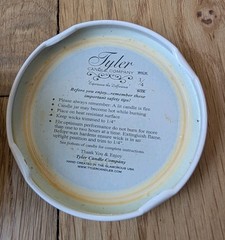 Tyler Candle Company – High Maintenance – 3.4oz Jar Candle Perfumed