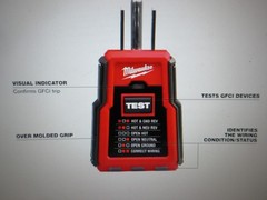 Milwauke Non-Contact Voltage and GFCI Receptacle Premium Test Kit