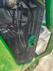 Fits John Deere 1025r 2025r 1023e hood latch button release GREEN BLACK YELLOW