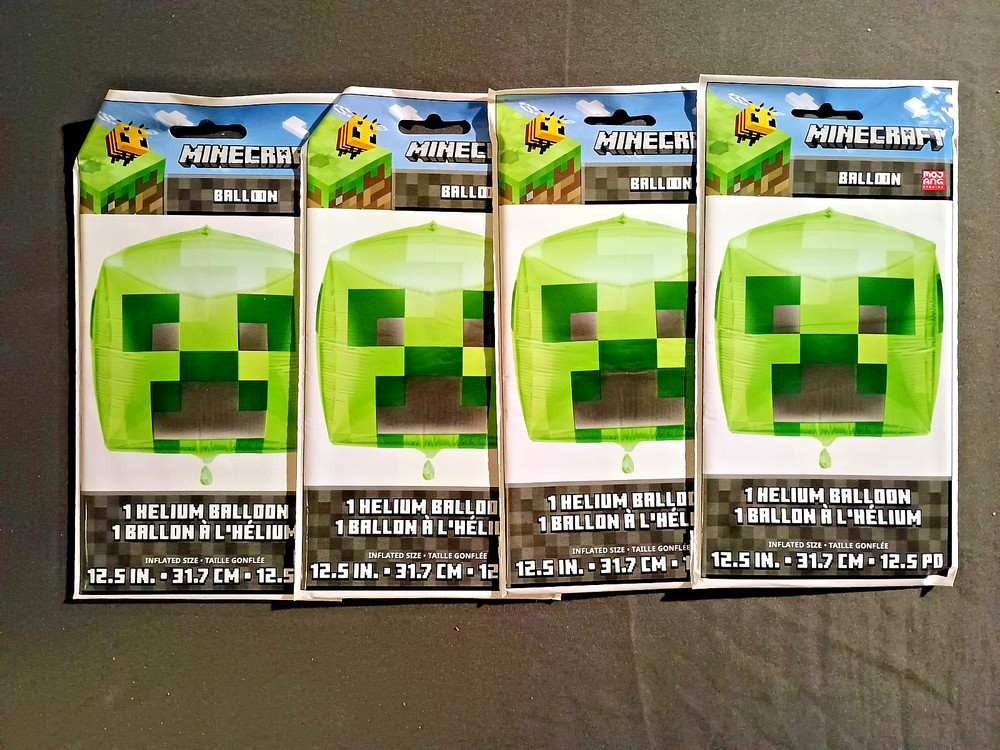(4) New HELIUM MINECRAFT Balloons 12.5 In. – 31.7 cm – 12.5 po