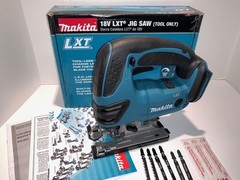 *NEW IN BOX Makita XVJ03Z 18V Cordless Battery Jigsaw, w/ Blades LXT 18 Volt