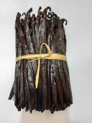 Fresh Organic Vanilla Beans Grade A 5′- 8′ – Bulk Vanilla Pods and Vanilla Cuts.