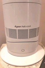 Dyson AM09 Hot + Cool Jet Focus Fan Heater w/ Remote Winter Warmth / Summer Cool