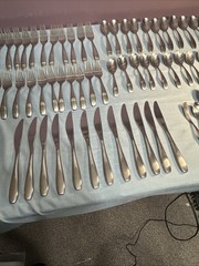 Oneida Stafford 63 Piece Set Satin Stainless 18/10 EUC Read Description
