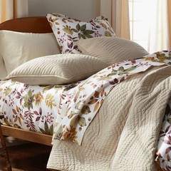 The Company Store Voile Quilt Lightweight 100% Cotton Coverlet brand New