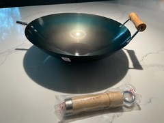 Taylor & Ng 14″ Pre-Seasoned Carbon Steel Round Bottom Wok BRAND NEW Model 12144