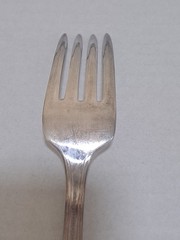 1847 Rogers Bros ANNIVERSARY International Silver Plate Flatware 4 Dinner Forks