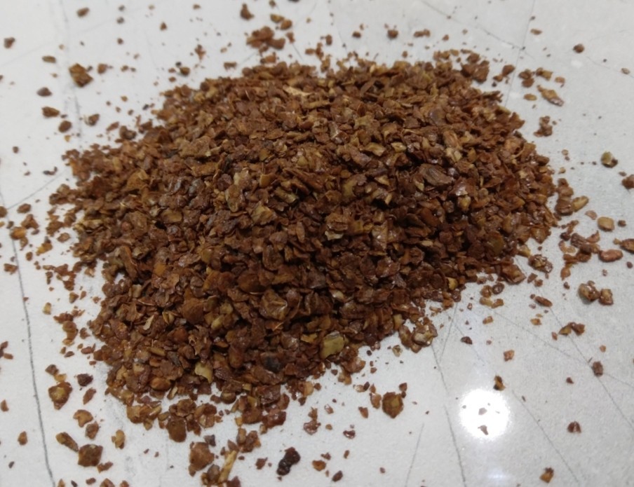 Dried Molasses Indoor/Outdoor Garden Plant Soil Amendment 5 Lb