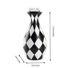 Modern Black and White Checkered Flower Vase – Stylish Decorative Vase | Table