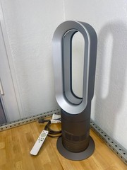 Dyson AM09 Hot+Cool Fan Heater – Black/Iron + Remote